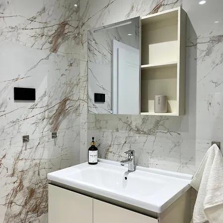 Elysia Garden Apartment Varna