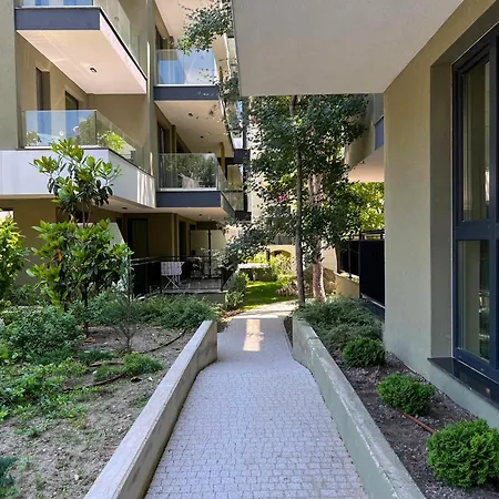 Elysia Garden